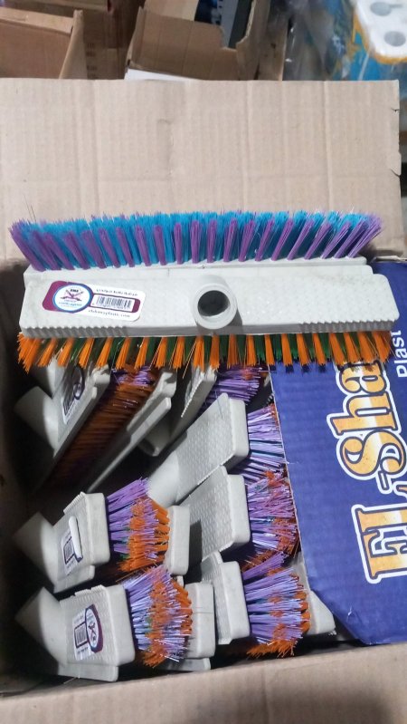 فرشاة اسنان أ